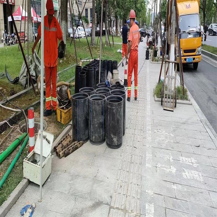 卢龙管道短管置换修复